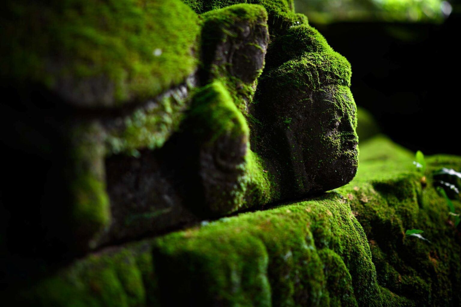 secrets-of-angkor