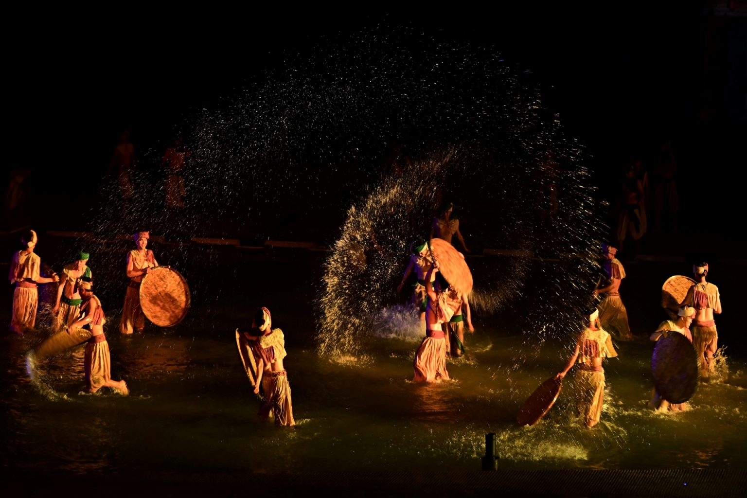water-puppet-show