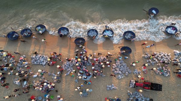 binh-minh-fish-village-01
